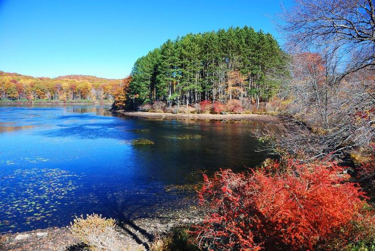 Why You Should Visit Pelham, New Hampshire - Home Plus Cleaning