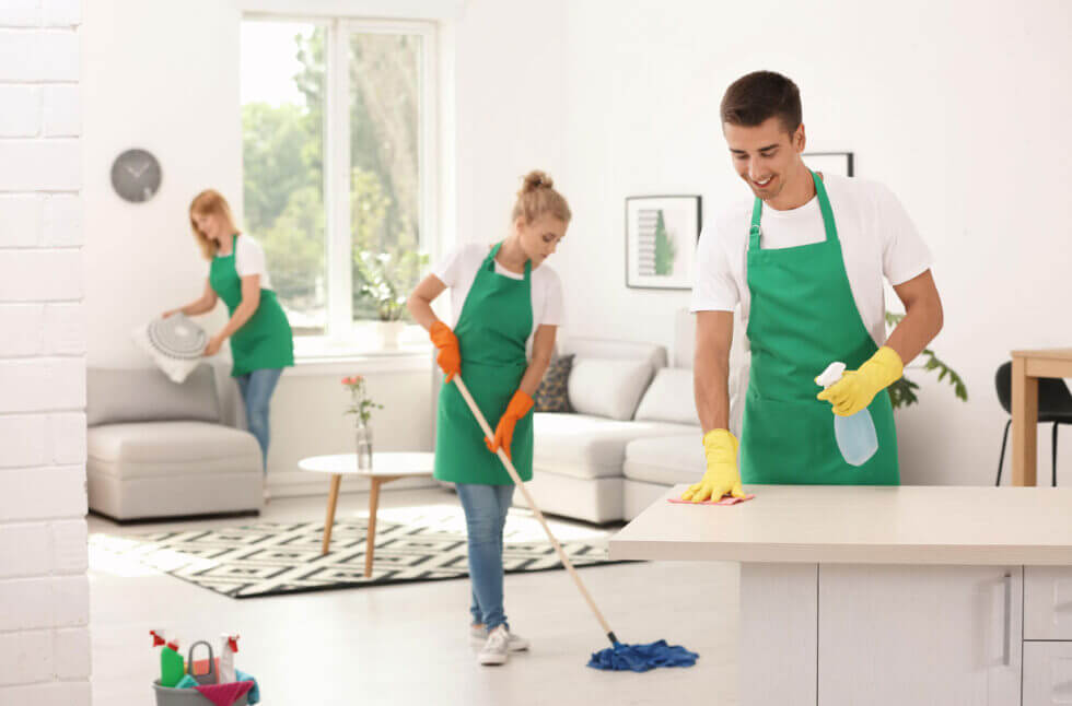 How-Does-an-Emergency-House-Cleaning-Work-980x646