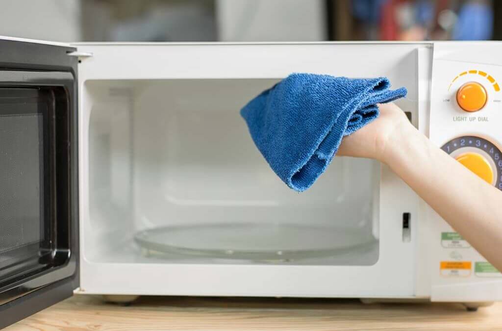 How to Clean a Microwave with Vinegar, Lemons and More