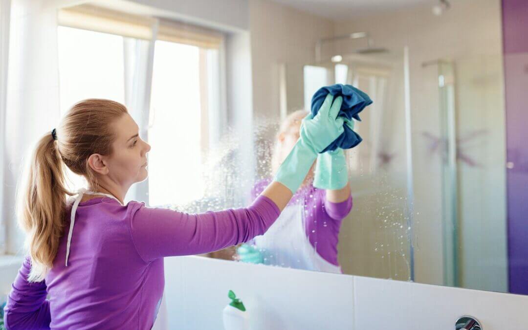 The Right Way to Clean Mirrors - Home Plus Cleaning